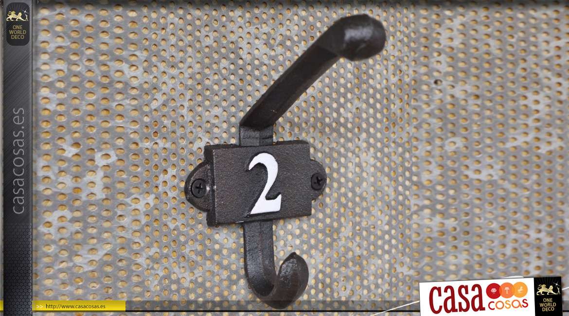Gancho de pared en hierro fundido, colección Numbers, modelo número 2