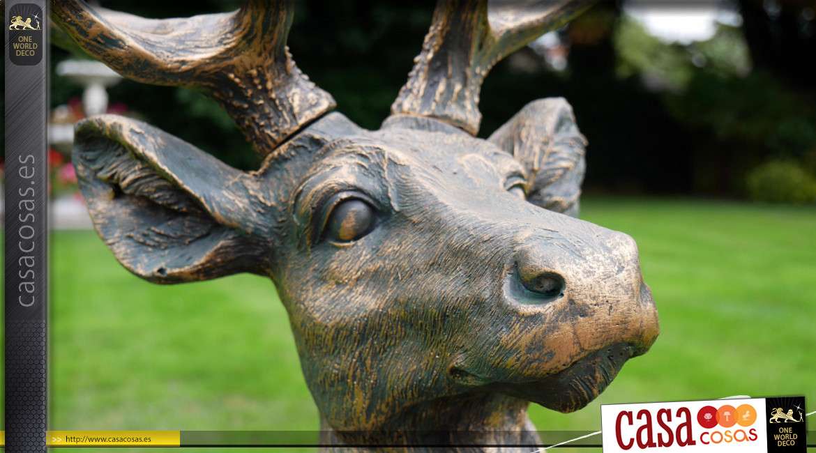 Representación de un ciervo con grandes astas, acabado bronce envejecido, en compuesto imitación metal, 132cm