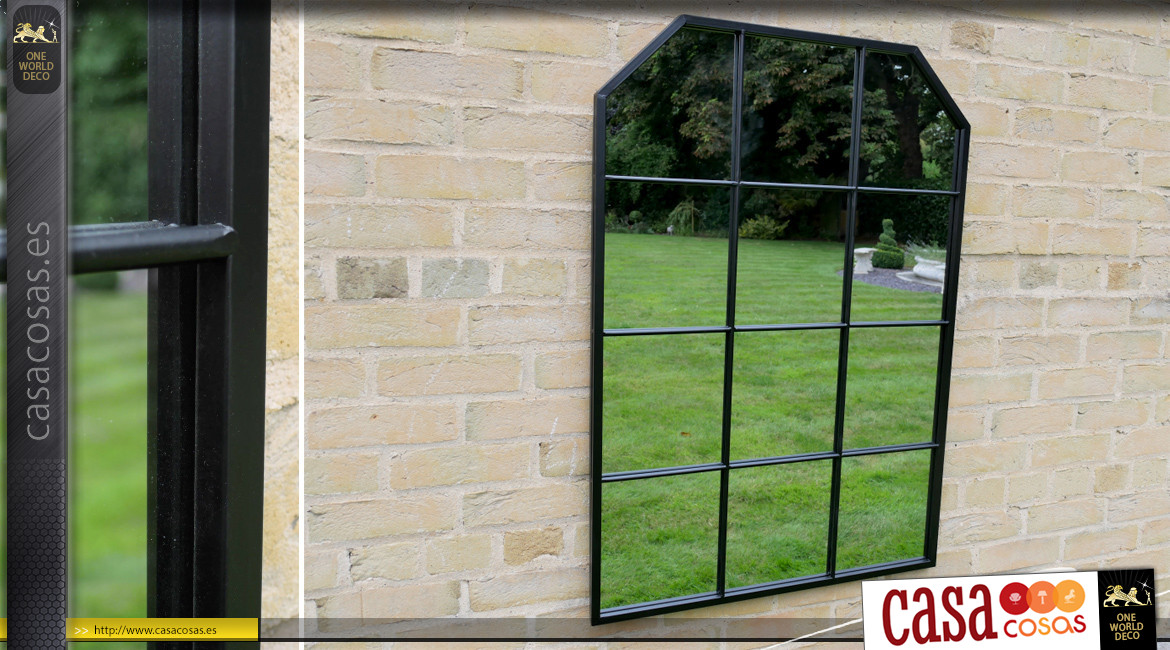 Espejo ventana grande con marco de metal, acabado negro carbón, ambiente moderno de jardín de invierno, 100 cm