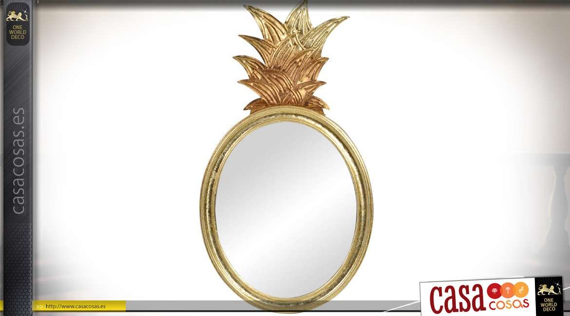 Espejo de metal ovalado con adornos de piña con un acabado dorado de 76 cm