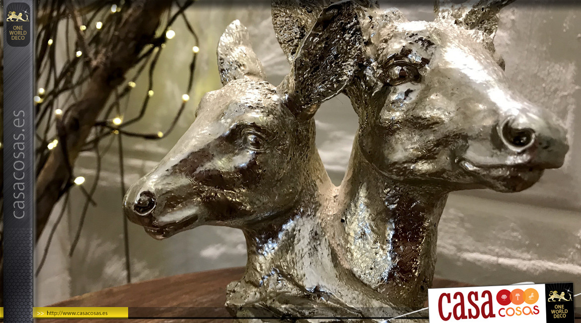 Escultura de resina pareja de ciervos acabado plata envejecida 23cm