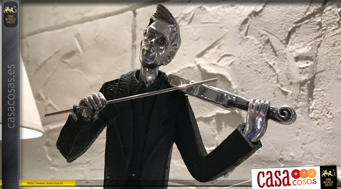 Escultura de violinista, carboncillo y acabado plata vieja, 47cm