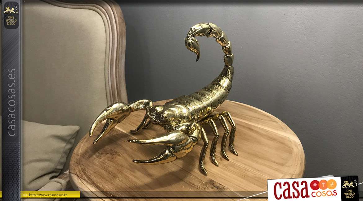 Estatua de oro del escorpión brillante 24 cm
