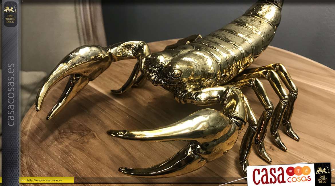 Estatua de oro del escorpión brillante 24 cm