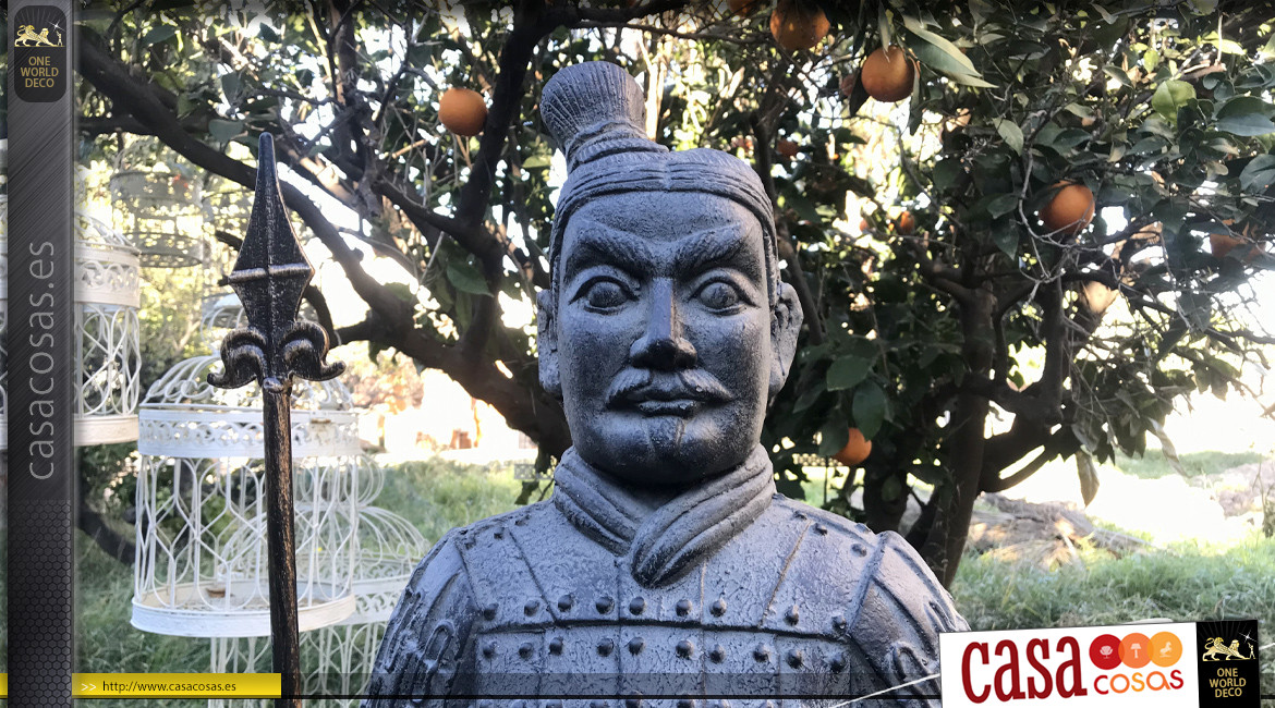 Estatua de guerrero chino en fibra de vidrio, acabado gris envejecido, 120 cm