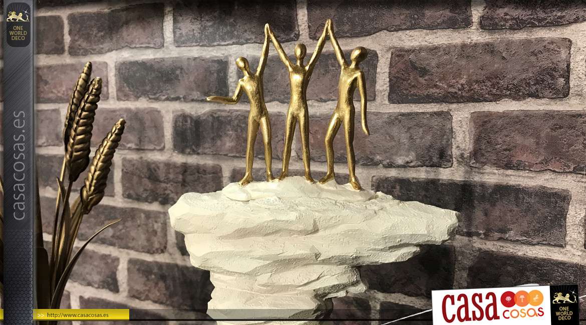 Trofeo de la victoria de resina, espíritu alcanzado después del ascenso, figuras doradas, 40 cm.