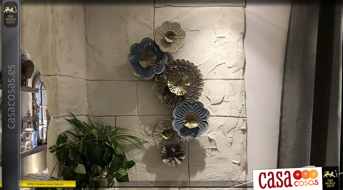 Deco de pared de metal con flores acabado brillo, ambiente moderno 92cm