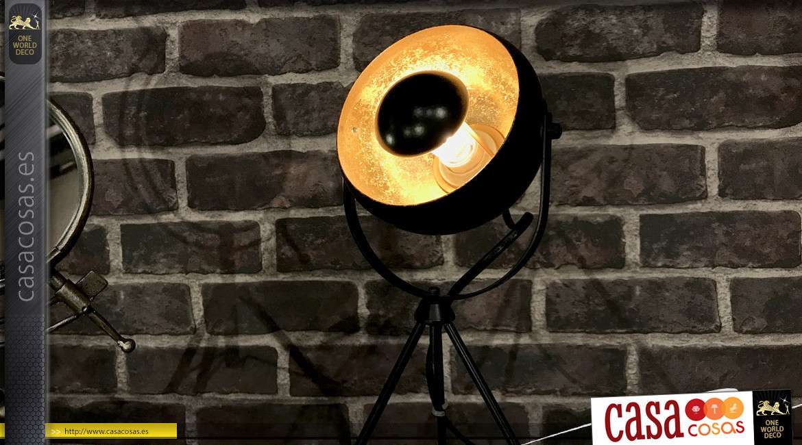 Lámpara de noche en metal acabado negro, trípode, modelo Gold 36 cm