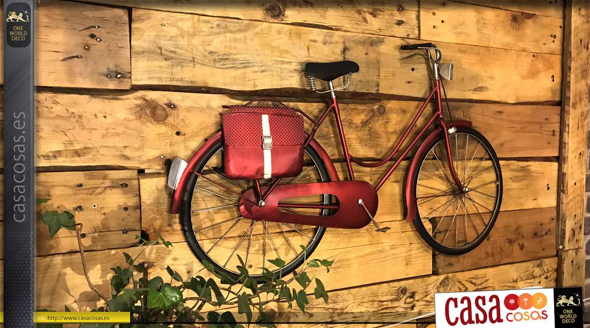 Decoración de pared de metal vintage, bicicleta retro en acabado rojo brillante con estuches en la parte trasera, 88cm