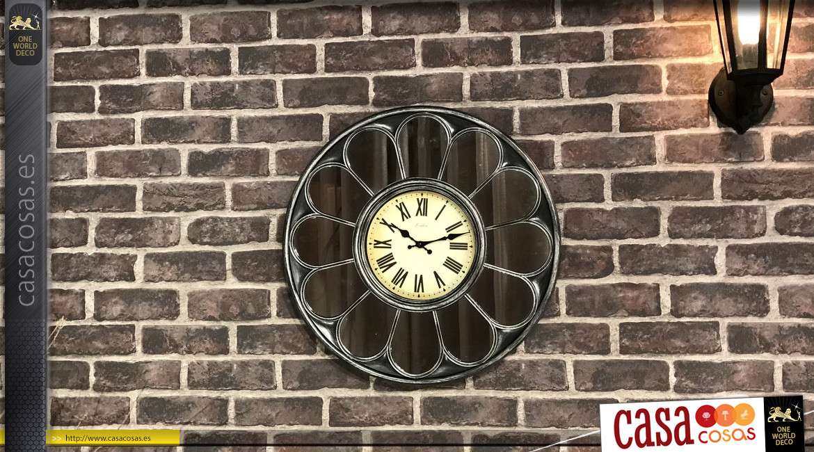 Reloj de pared vintage con estampado de flores estilizadas en espejos