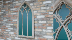 Espejo de pared en forma de ventana ojival, de metal acabado desgastado con trilobios, 113cm