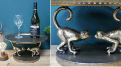 Centro de mesa de metal con esculturas de monos en acabado oro envejecido, Ø35cm