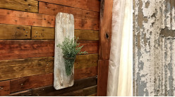 Florero de pared de madera y vidrio 61 cm