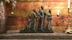 Estatuilla familiar de resina, de padre a hijo, acabado efecto metal desgastado, atmósfera de foto familiar antigua, 41cm