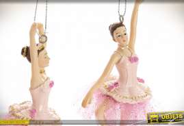 Serie de tres bailarinas clásicas para colgar, en resina de colores con cadena de suspensión, estilo infantil, 12cm