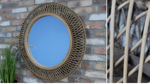 Espejo de pared redondo con gran marco de mimbre tejido, acabado crudo, ambiente naturaleza elegante, Ø80cm