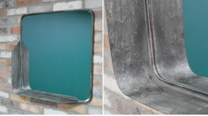 Espejo de metal con estante lateral, acabado de zinc envejecido, estilo industrial, 66 cm