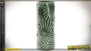Jarrón cilíndrico de porcelana verde con hojas exóticas en relieve 27 cm