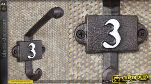 Gancho de pared en hierro fundido, colección Numbers, modelo número 3