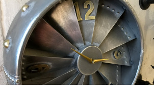 Reloj de pared de metal forma de motor de avión, espíritu de turbina industrial, acabado en acero y números de latón, Ø41