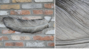 Pluma de decoración de pared de resina de 58 cm de largo, acabado gris, ambiente romántico